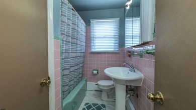 EXCELLENT  RENTAL OPPORTUNITY! Seller willing to give $10,000 - photo 22