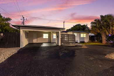 Welcome to this ultra-modern 3-bedroom, 2-bathroom single-story - photo 47