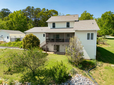 Interior home with views and private community boat ramp - photo 27