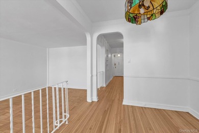 Expansive 2-bedroom, 2-bath pre-war co-op at the Beechhaven in - photo 5