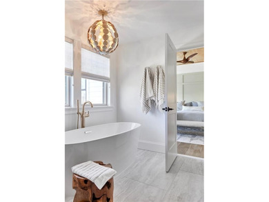 Tucked away in an ultra-private setting within the exclusive - photo 12