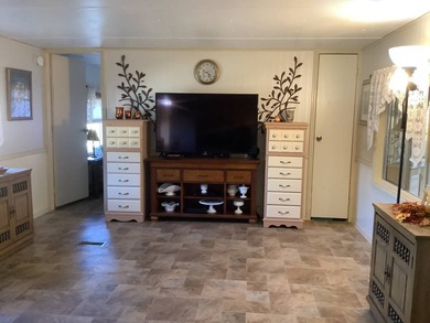 PRICED REDUCED SIGNIFICANTLY!!! Beautiful 2-bedroom, 1-bath home - photo 22