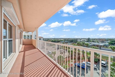 SE- corner unit on the 5th floor of the beautiful Barringer - photo 31