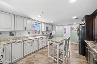 SE- corner unit on the 5th floor of the beautiful Barringer - photo 43