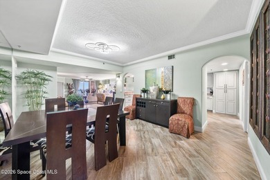SE- corner unit on the 5th floor of the beautiful Barringer - photo 45