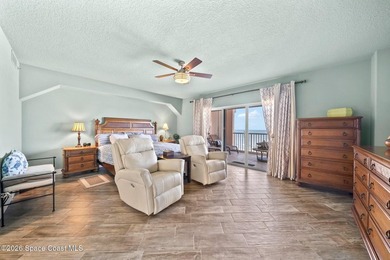 SE- corner unit on the 5th floor of the beautiful Barringer - photo 48