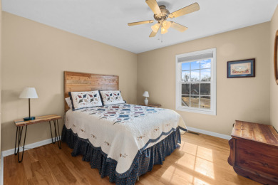 Interior home with views and private community boat ramp - photo 19