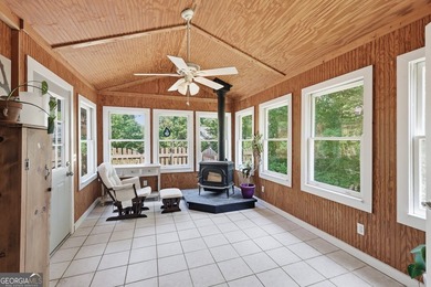 THE PERFECT BLEND OF LOCATION, LIMITLESS EQUITY, AND NO HOA! - photo 12