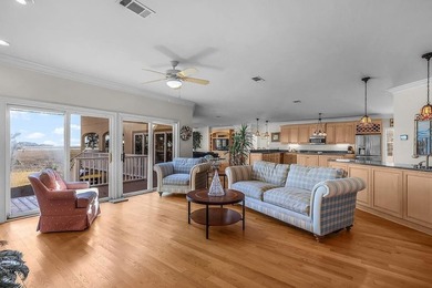 Located within the gated waterfront community of Sutherland - photo 14