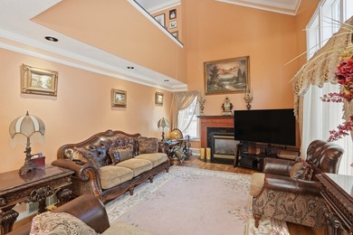 This exceptional home showcases quality craftsmanship and - photo 18
