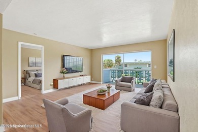 Updated and move-in ready, this spacious 3-bedroom, 2-full-bath - photo 20