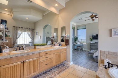 Welcome to 1215 Inverness Dr in Laughlin Ranch! This stunning 3 - photo 22