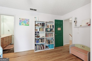 THE PERFECT BLEND OF LOCATION, LIMITLESS EQUITY, AND NO HOA! - photo 27