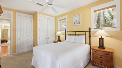 Welcome to 1327 E Ravens Run, a beautifully decorated home - photo 29