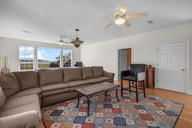 Located within the gated waterfront community of Sutherland - photo 33