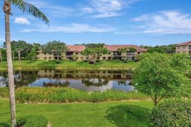 Lake Condo For Sale in Boynton Beach, Florida