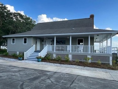 Located within the gated waterfront community of Sutherland - photo 56