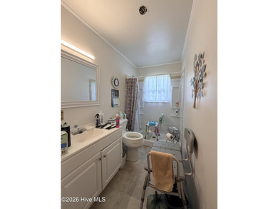 Investment Opportunity with Great Potential! This home has good - photo 10