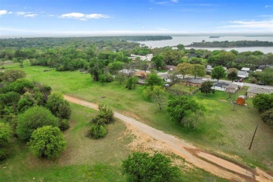 Calling all developers! A 23 lot package of lots ready to be - Lake Acreage For Sale in Lake Worth, Texas