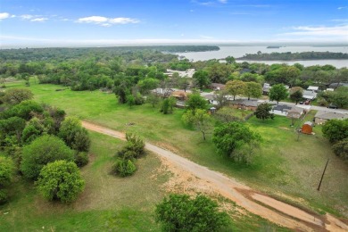 Lake Acreage Off Market in Lake Worth, Texas