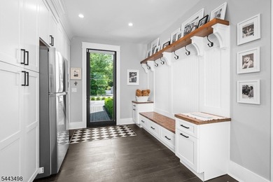 Architectural excellence meets everyday living in this - photo 22