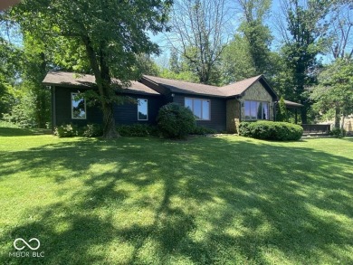 Lake Home Sale Pending in Martinsville, Indiana