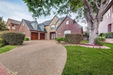 Lake Ray Hubbard Home For Sale in Rowlett Texas