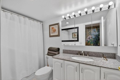 Step into resort style living in this upgraded 3 bedroom, 2 bath - photo 19