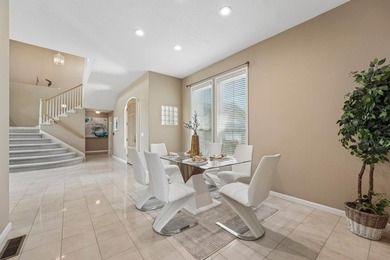 Luxury living at its best in the prestigious gated Silver Creek - photo 25