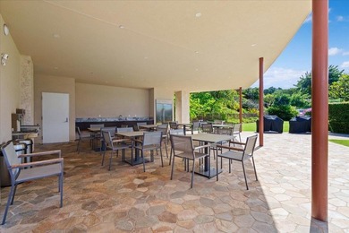 Experience modern island living at Makalii 8A, a 3-bed, 3-bath - photo 26