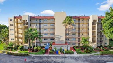 Step into resort style living in this upgraded 3 bedroom, 2 bath - photo 39