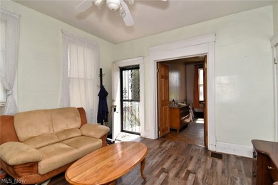 Welcome to this charming and partially updated single-family - photo 3