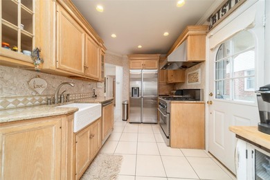 This property in Whitestone is a fantastic option for those - photo 3