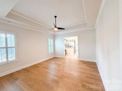 Step into 1020 Irish Creek Dr, a residence arranged for everyday - photo 4