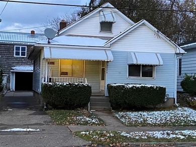 Lake Erie Home Sale Pending in Erie Pennsylvania