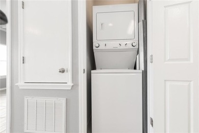 Adorable and affordable one bedroom townhouse on Padre Island - photo 11