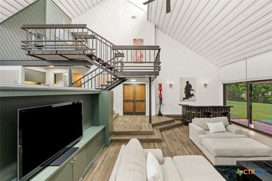 Exquisite O'Neil Ford, a prime example of mid-century Texas - photo 12