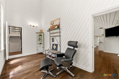 Exquisite O'Neil Ford, a prime example of mid-century Texas - photo 29