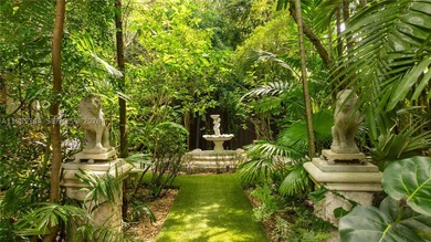 Exceptional opportunity to own a classic, Mediterranean-style - photo 6