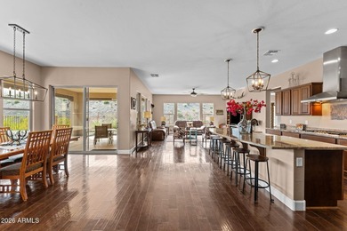 Welcome to refined desert living in the highly sought-after - photo 6