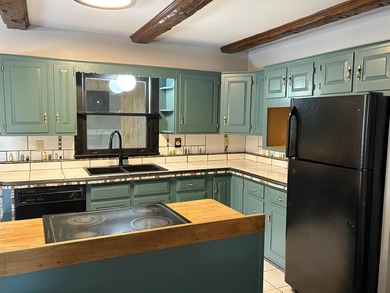 HUGE PRICE ADJUSTMENT!!! Looking for a home close to town and - photo 7
