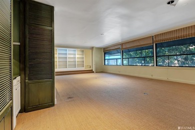Seller says sell!Fantastic opportunity to be in a PRIME location - photo 11
