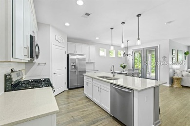 Welcome home to this pristine gem in the gated Reserve section - photo 12