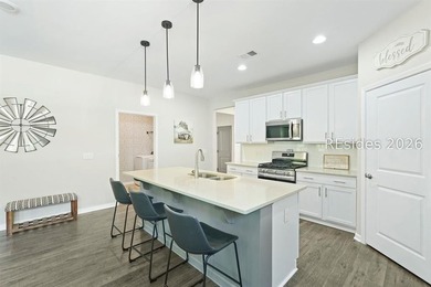 Welcome home to this pristine gem in the gated Reserve section - photo 14