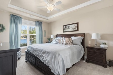 Fully furnished four-bedroom, three-and-a-half-bathroom end-unit - photo 15