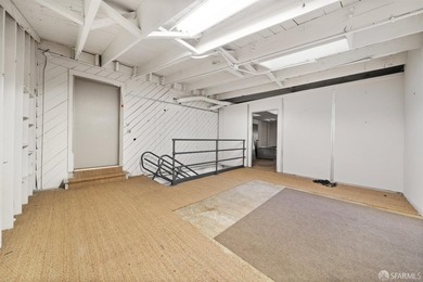 Seller says sell!Fantastic opportunity to be in a PRIME location - photo 19