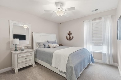 Fully furnished four-bedroom, three-and-a-half-bathroom end-unit - photo 24