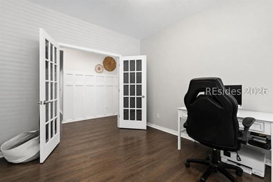 Welcome home to this pristine gem in the gated Reserve section - photo 28