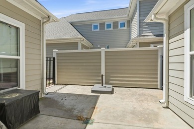Fully furnished four-bedroom, three-and-a-half-bathroom end-unit - photo 30