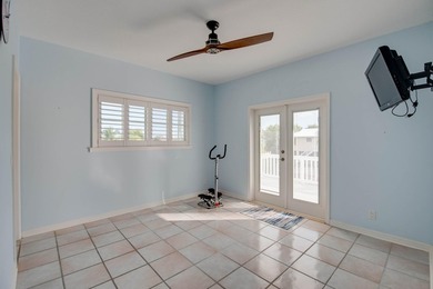 Nestled on the picturesque shores of Ramrod Key, this stunning - photo 33